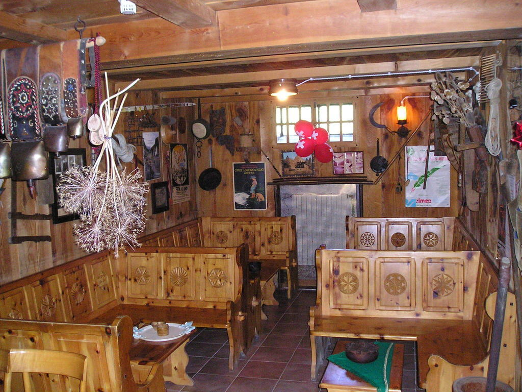 Hotel Mont Gelé 3*